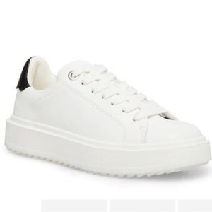 Women’s Steve Madden Catcher Platform Sneaker Size 8 1/2